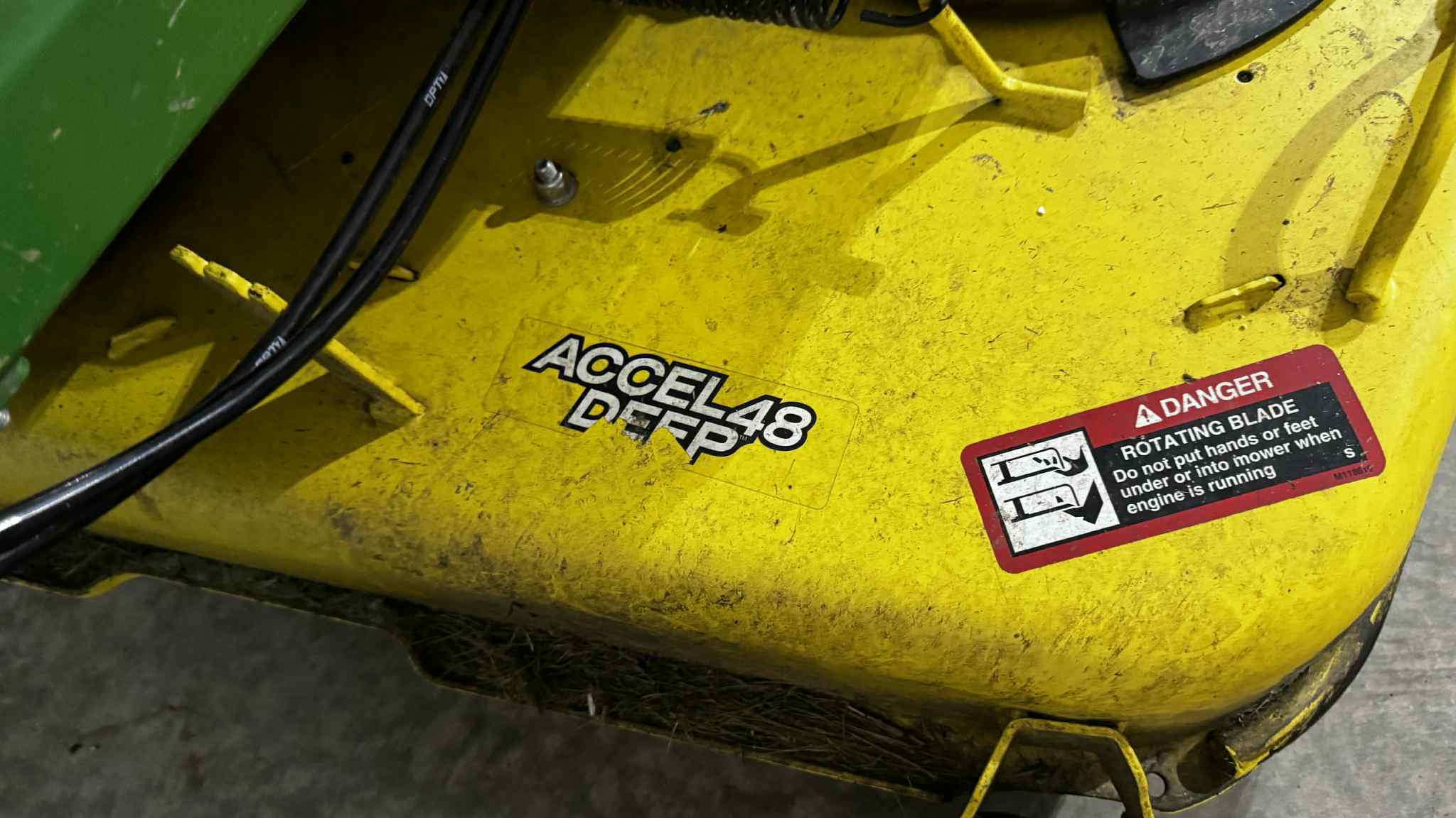 2016 John Deere Z535M Image 3