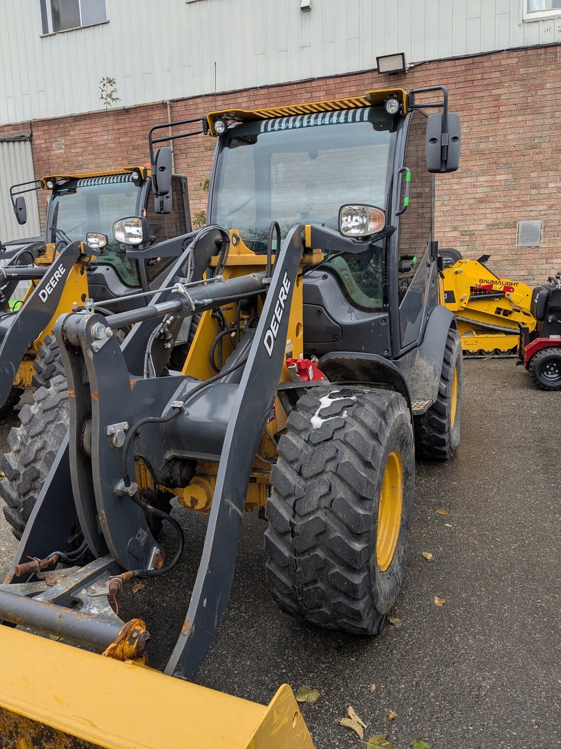 2021 John Deere 304L Image 1