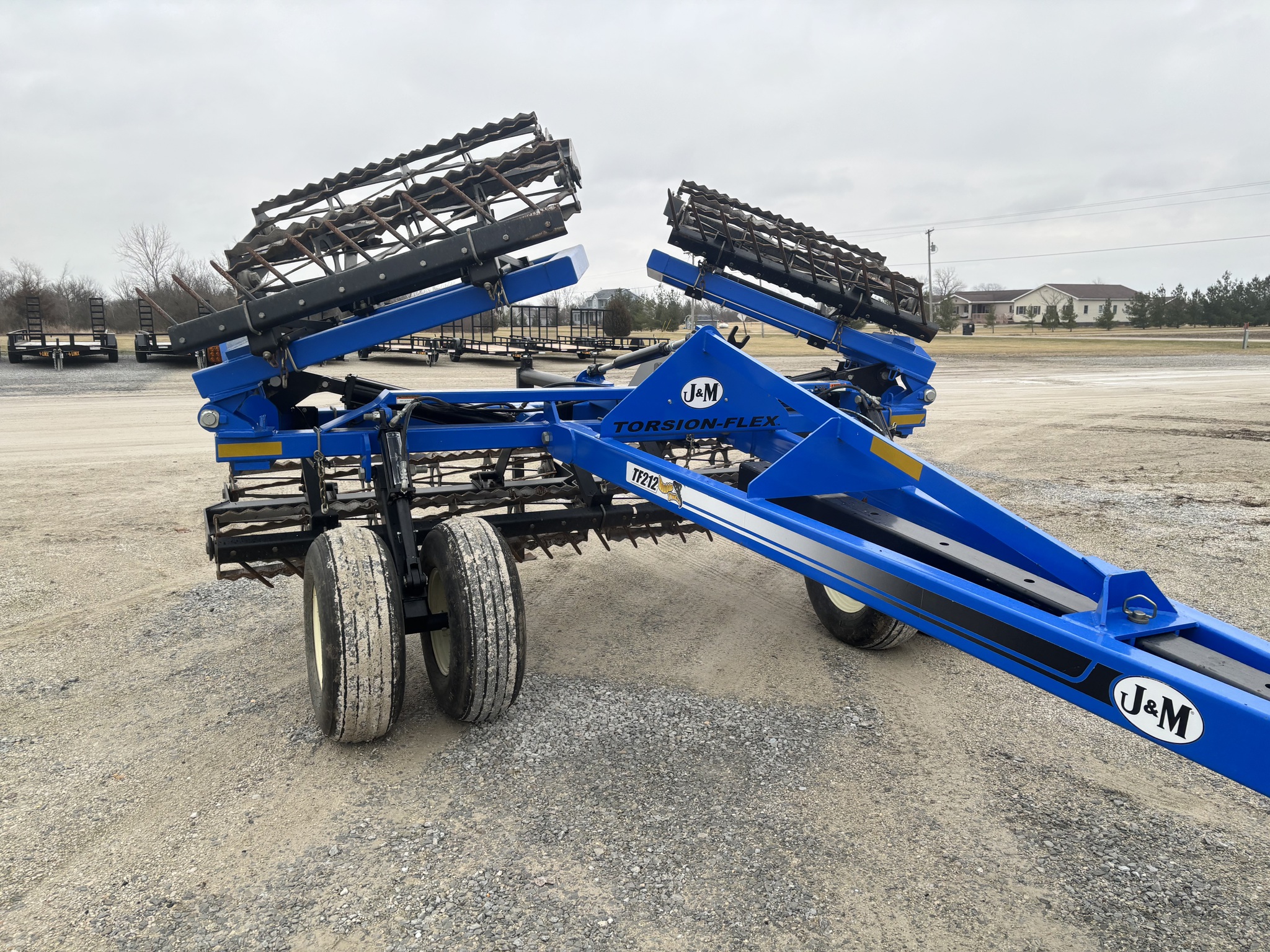 2016 J&M TF212 Image 6