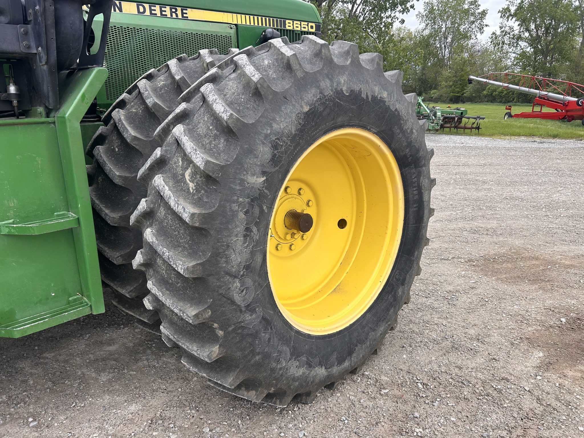 1983 John Deere 8650 Image 21