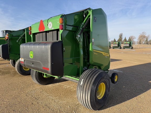 2025 John Deere 561M - Photo3