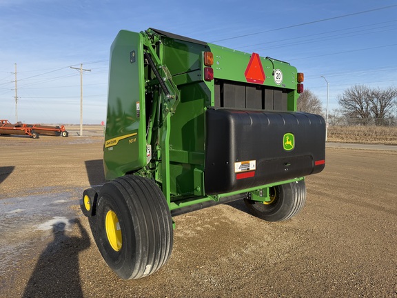 2025 John Deere 561M - Photo5