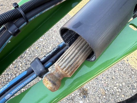 2025 John Deere 561M - Photo18