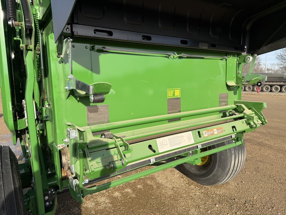 2025 John Deere 561M - Photo29