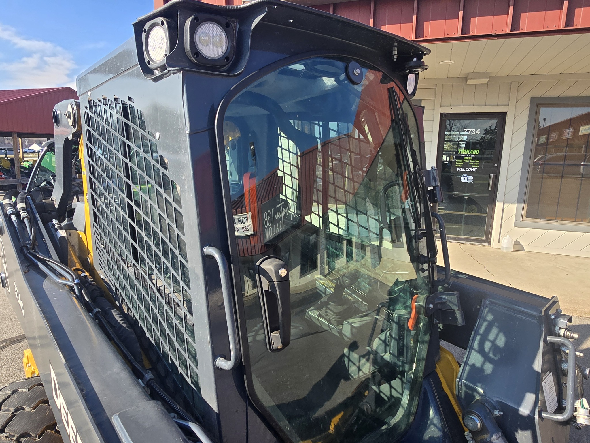 2024 John Deere 324G Image 16