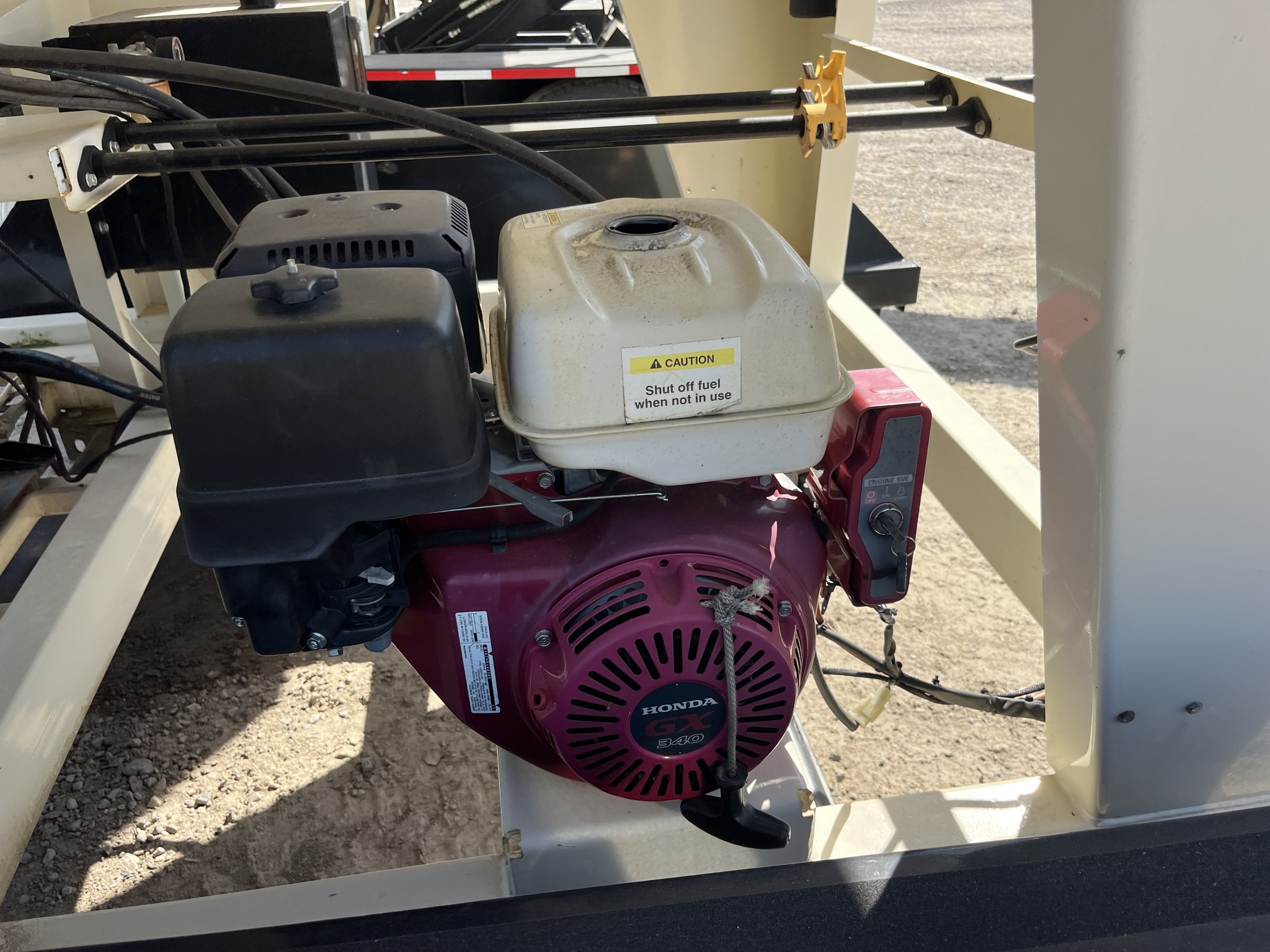 2010 Meridian 240 Image 2