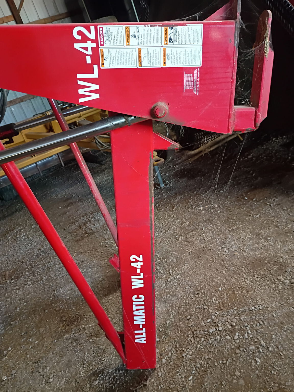   Westendorf WL42 at Heritage Tractor in Lacon, IL