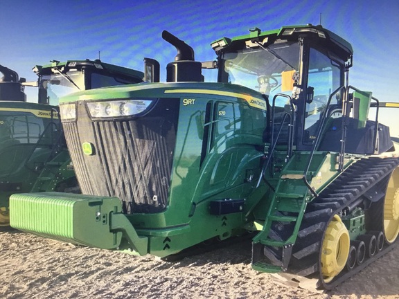 2022 John Deere 9RT 570 Used Equipment