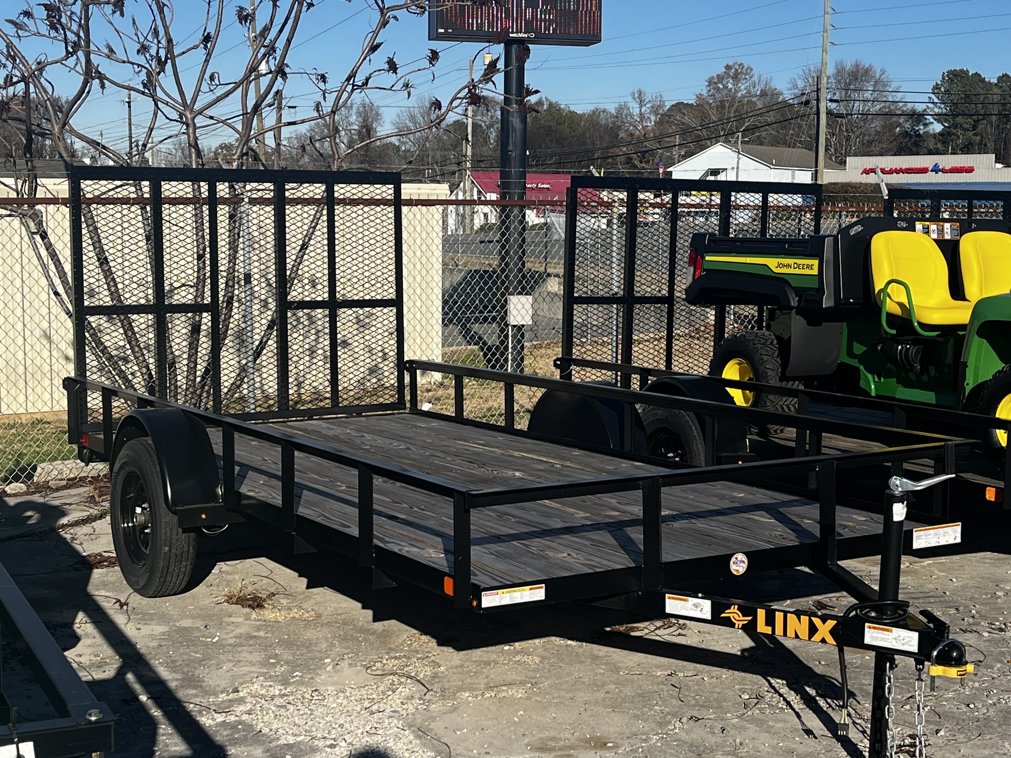 2025 Linx UT357714T Image 1