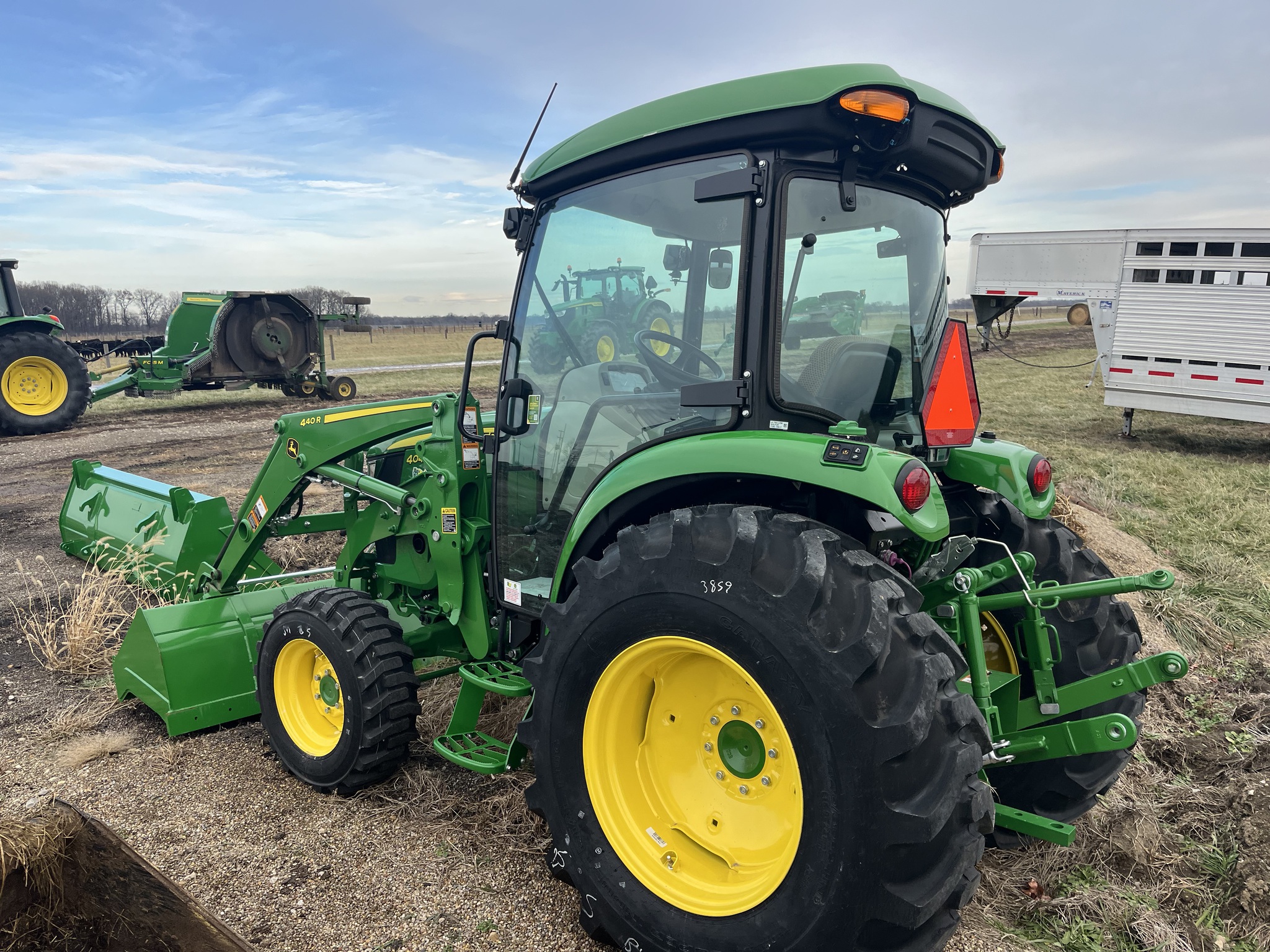 2025 John Deere 4044R Image 2