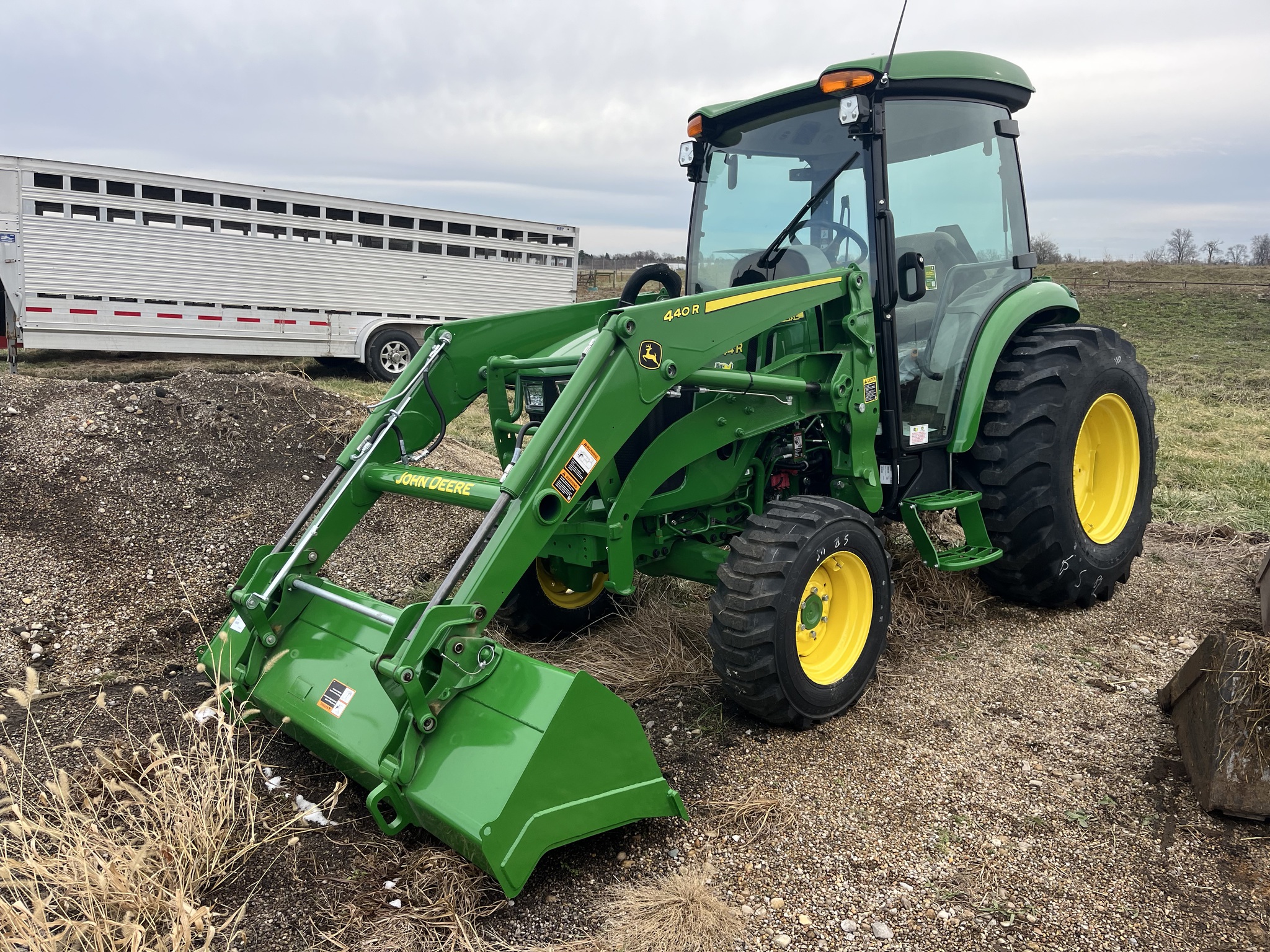 2025 John Deere 4044R Image 1
