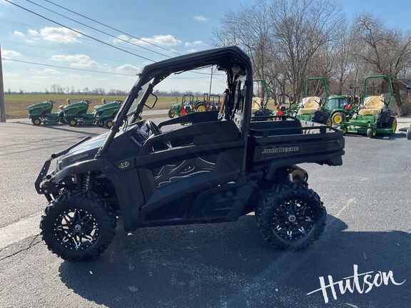 Photo of 2019 John Deere XUV 590M