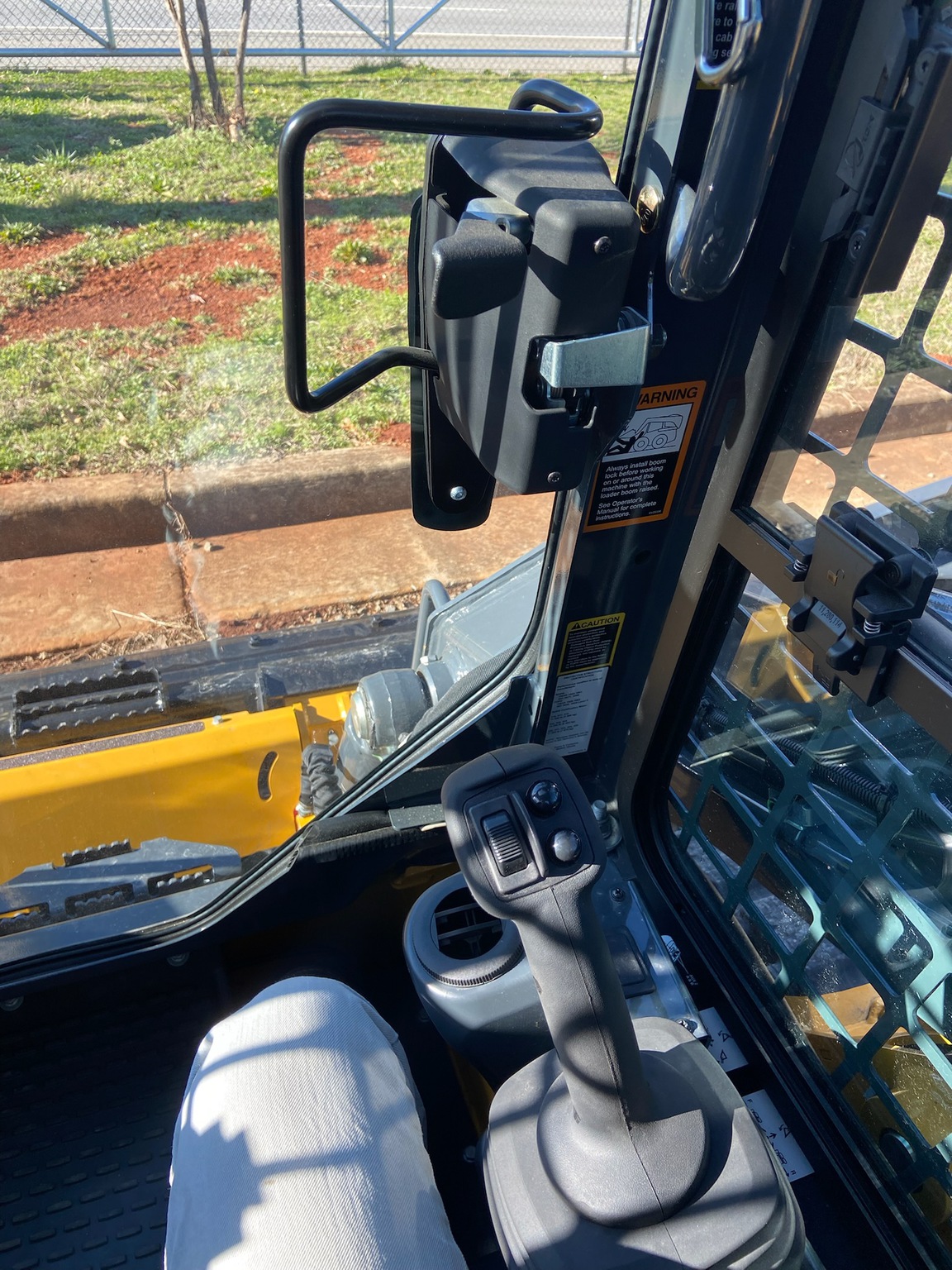 2026 John Deere 317 P Image 10