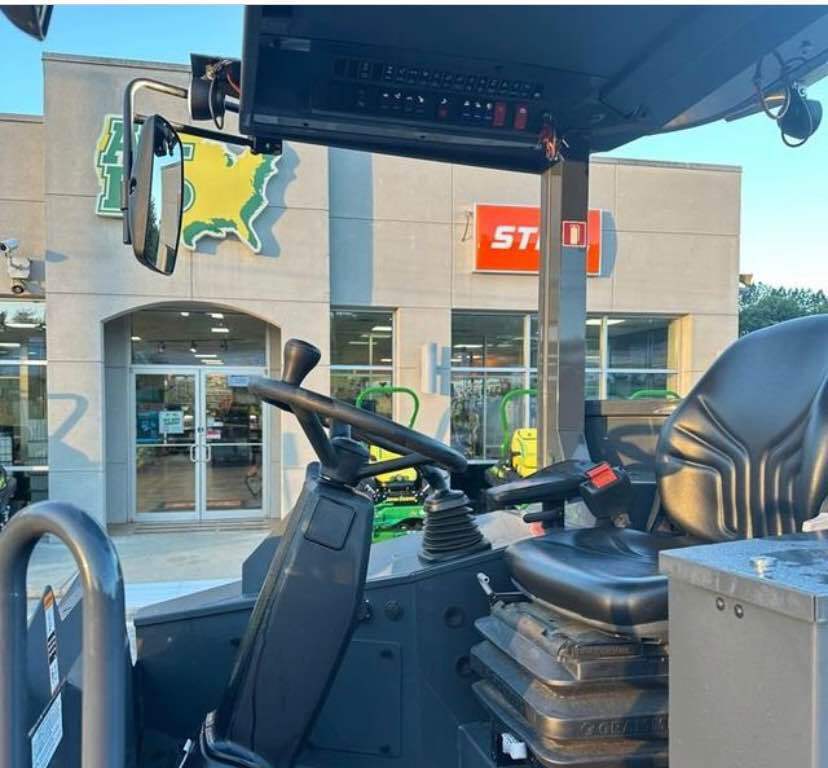 2026 John Deere 184 G Image 5