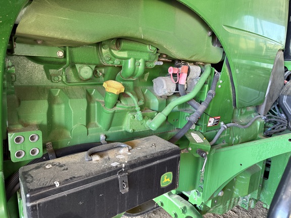Photo of 2020 John Deere 8320RT