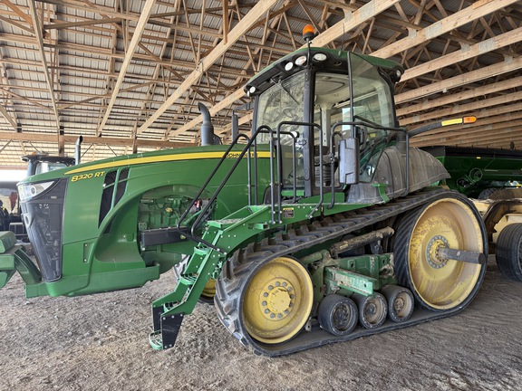 Photo of 2020 John Deere 8320RT