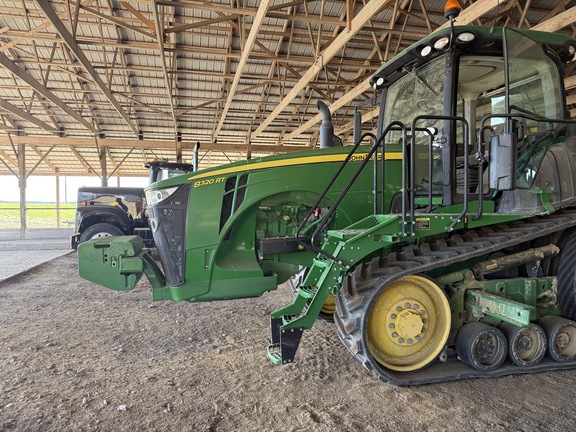 Photo of 2020 John Deere 8320RT