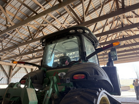 Photo of 2020 John Deere 8320RT