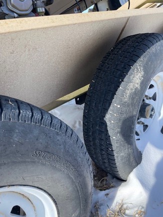 2013 Unverferth 3750XL