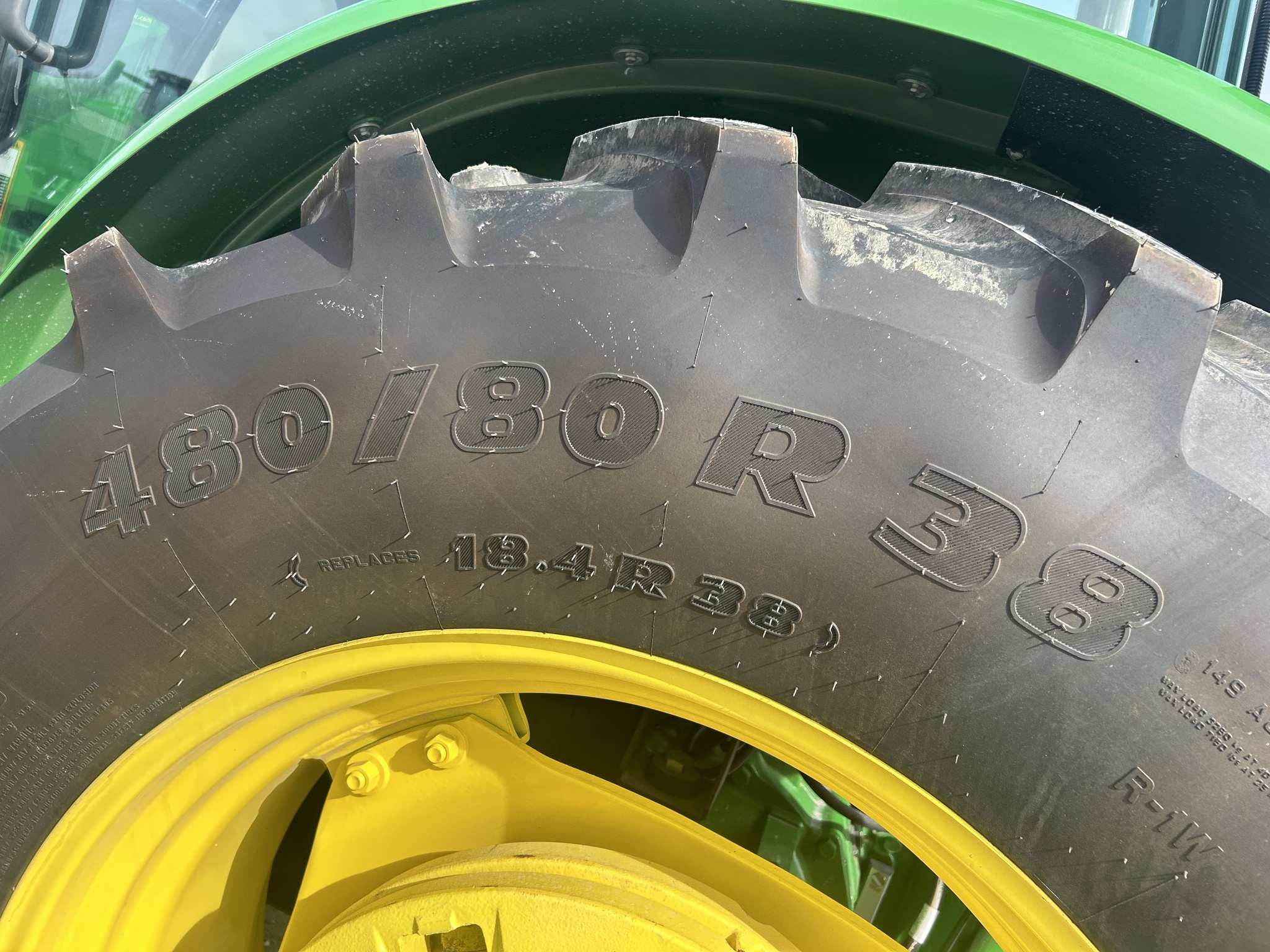  2023 John Deere 6105E at Heritage Tractor in Clinton, MO