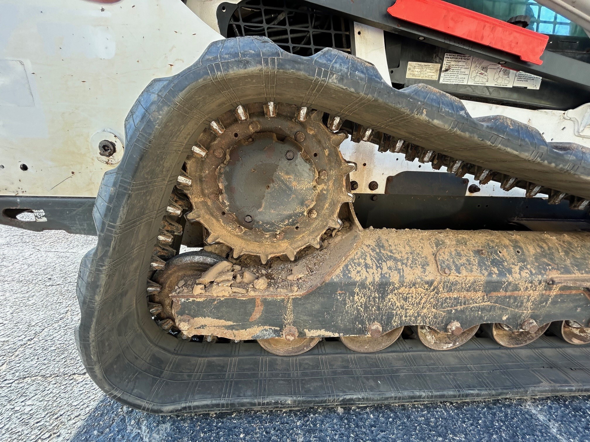 2021 Bobcat T740 Image 6