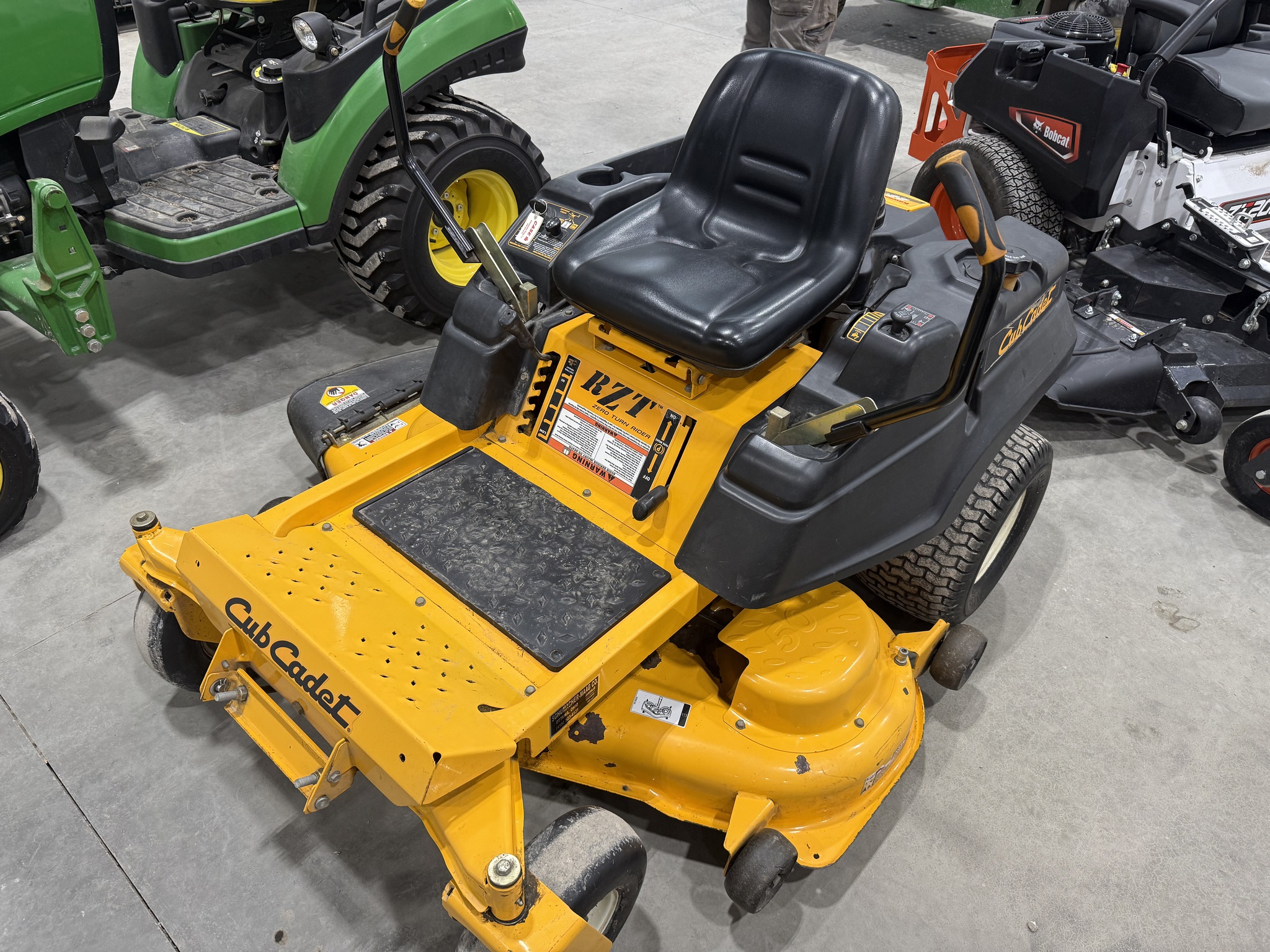 2011 Cub Cadet RZT 50 KW Image 2