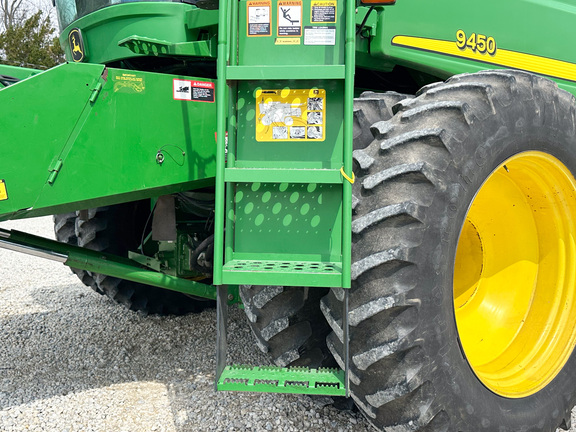 2002 John-Deere 9450