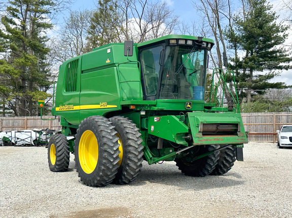 2002 John-Deere 9450
