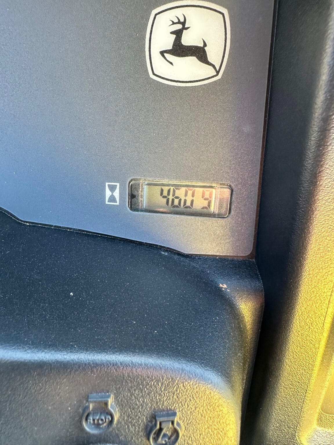 2020 John Deere GATOR HPX 4X4 Image 8