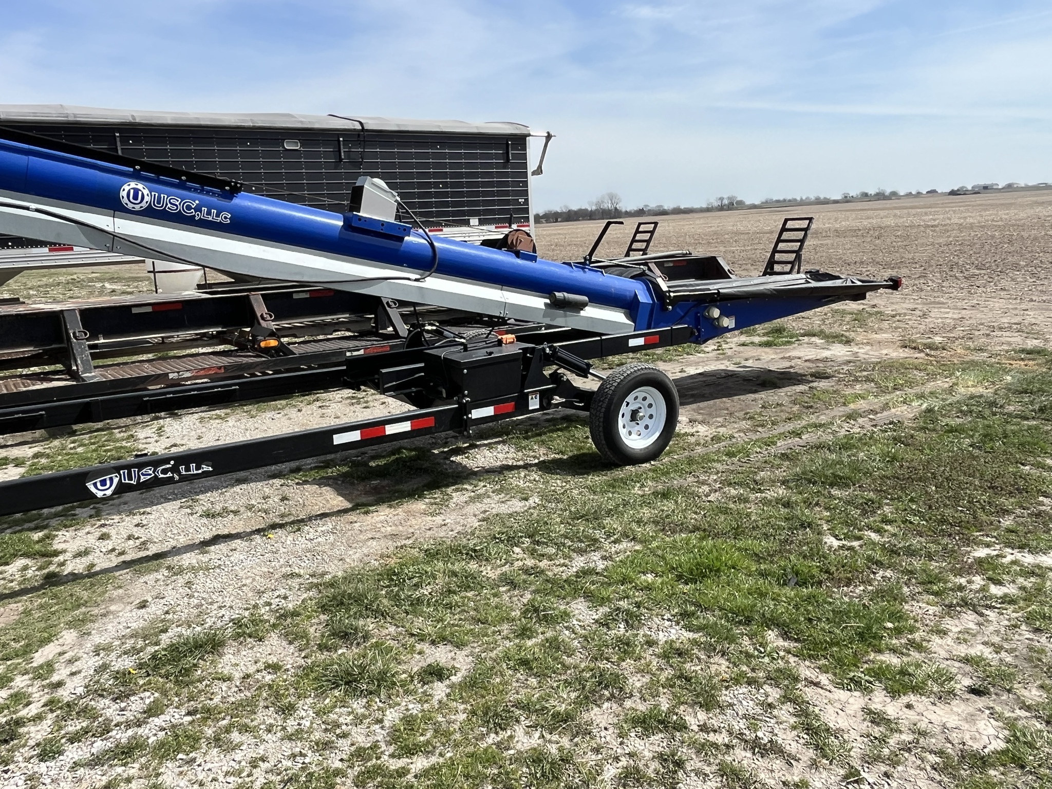  2021 Other FL7540 at Heritage Tractor in Nevada, MO