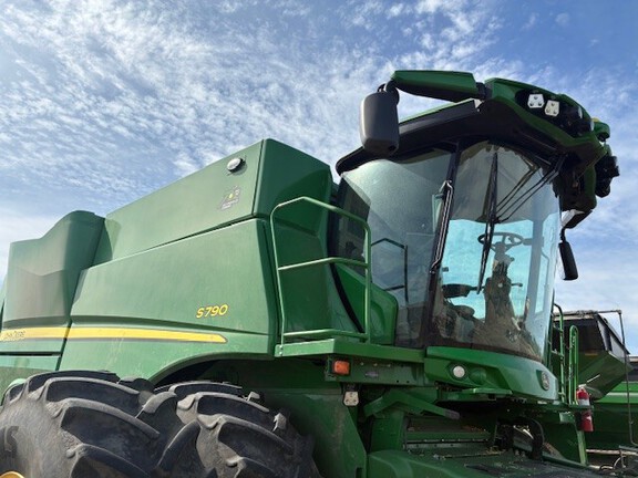 2022 John Deere S790 (6th thumbnail)