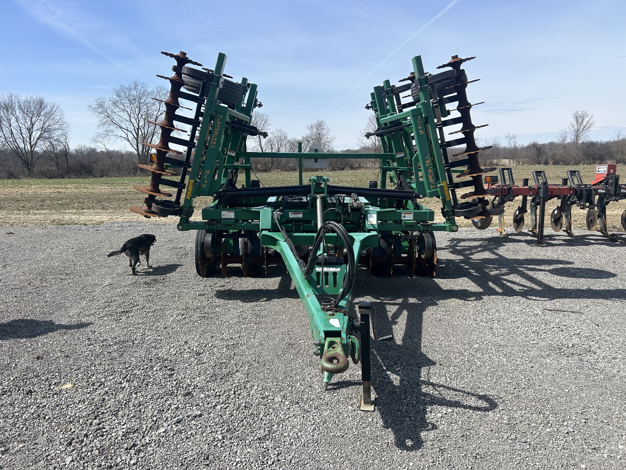 Great Plains 2400TT Image 2