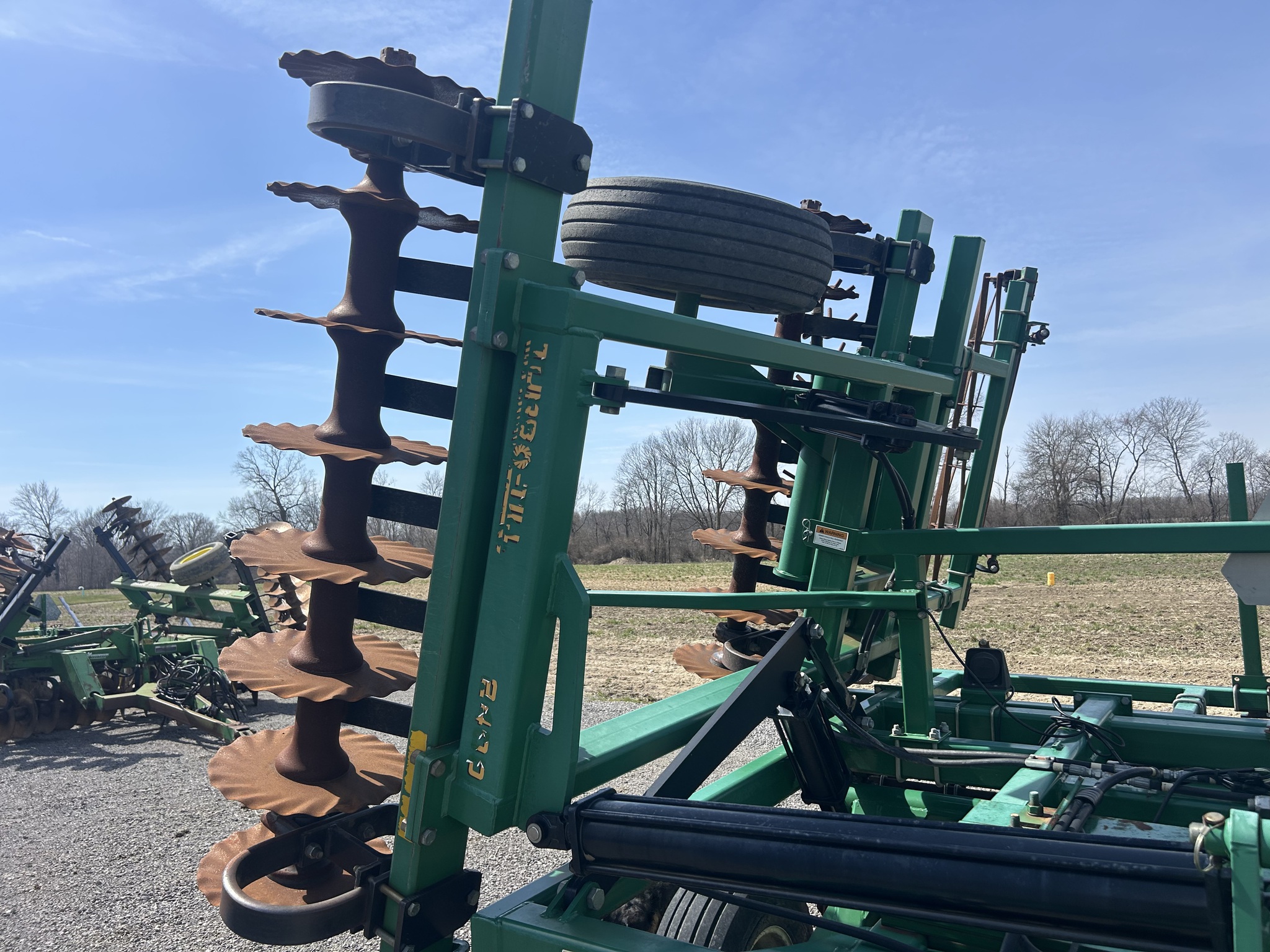 Great Plains 2400TT Image 5