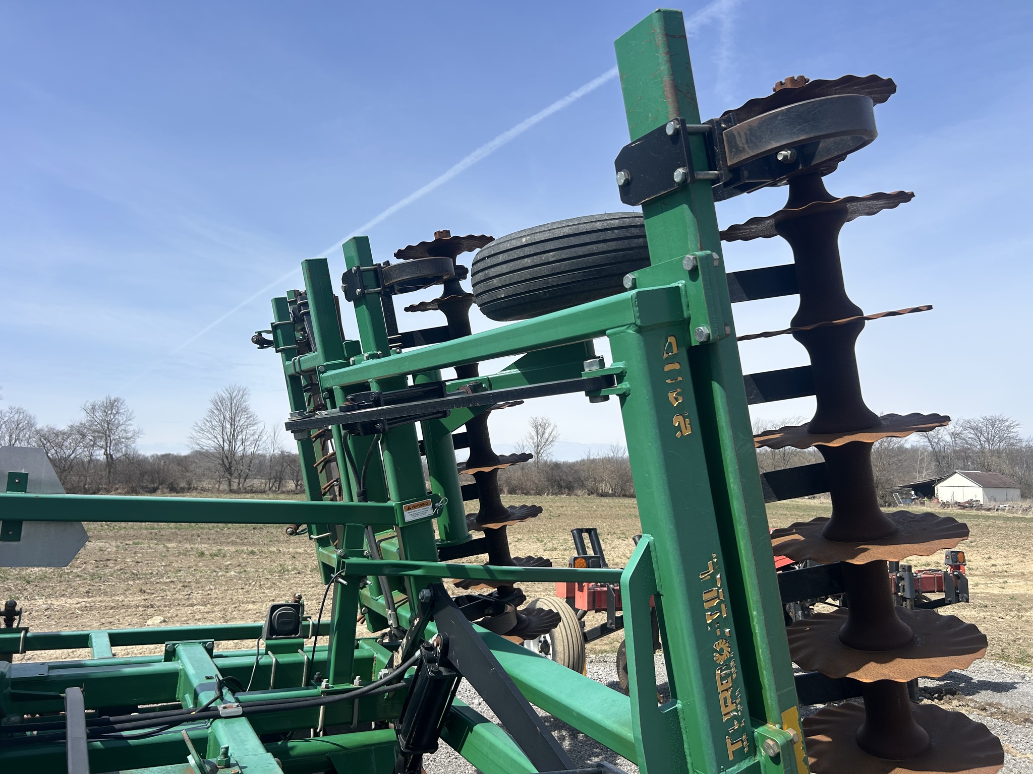 Great Plains 2400TT Image 8