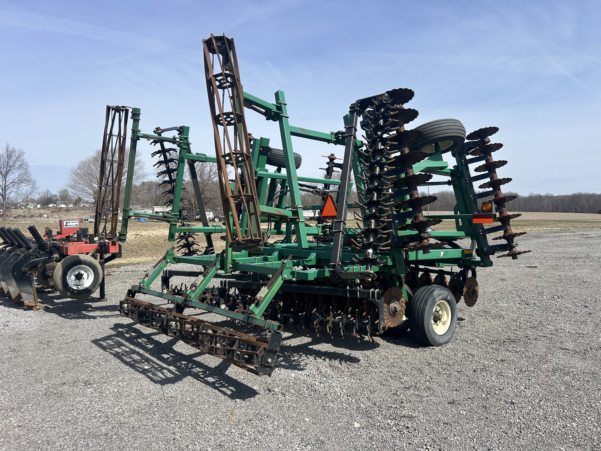 Great Plains 2400TT Image 22