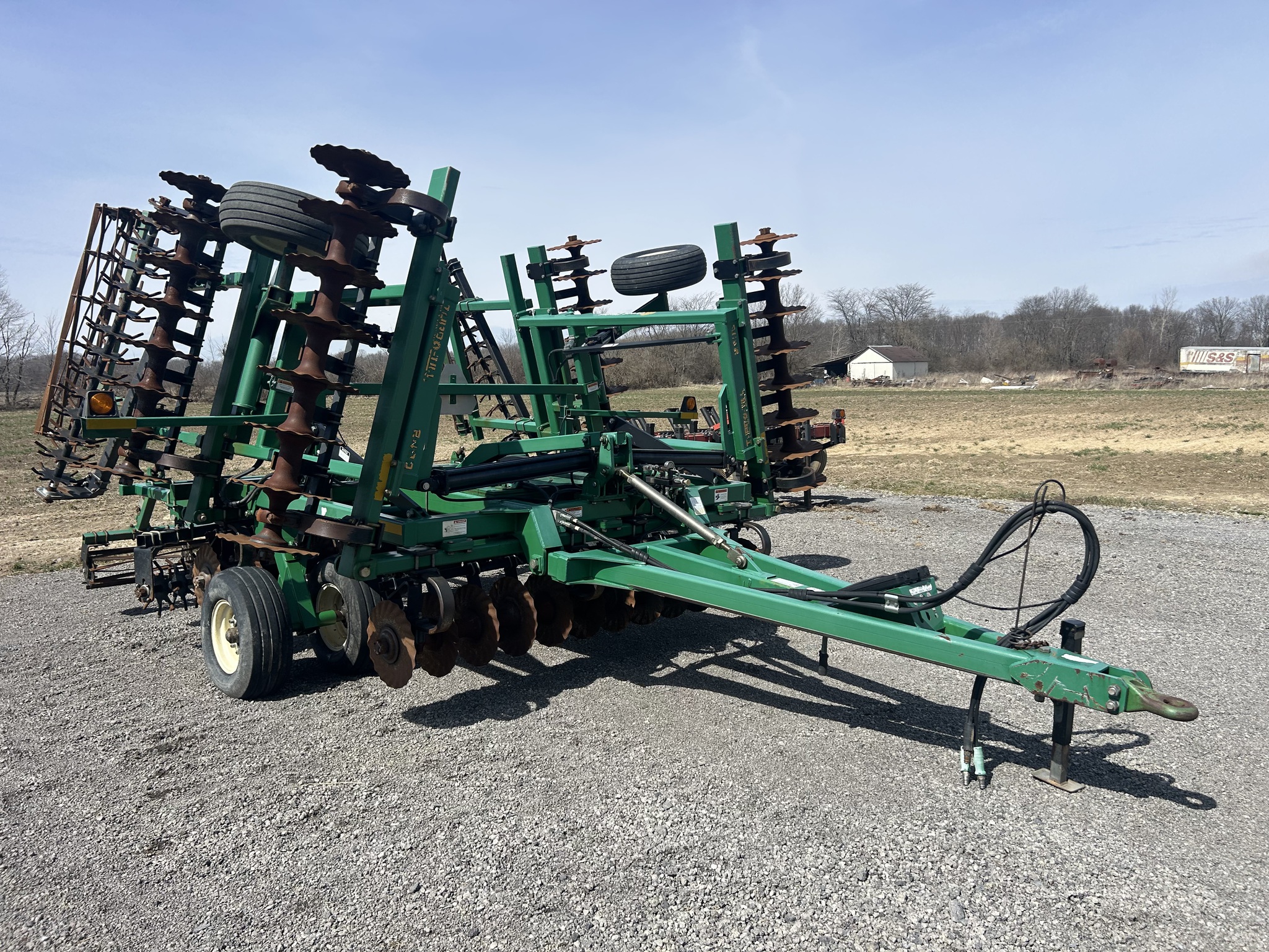 Great Plains 2400TT Image 20