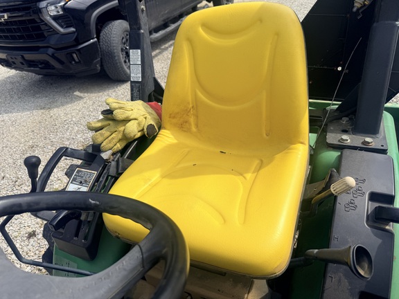 Photo of 2009 John Deere 2720 CUT