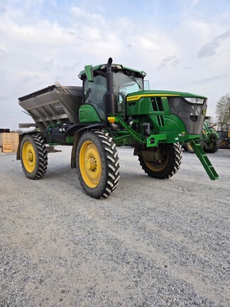 Photo of 2023 John Deere 600R