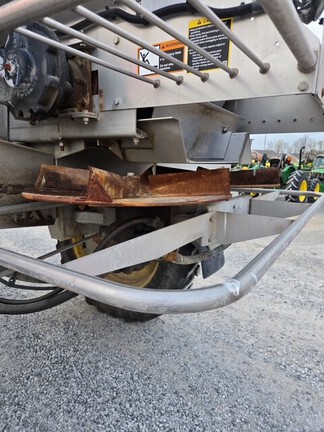 Photo of 2023 John Deere 600R