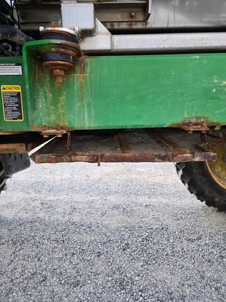 Photo of 2023 John Deere 600R