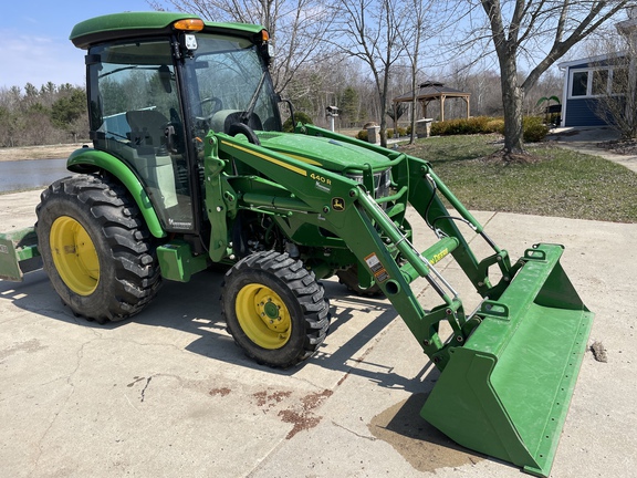 Photo of 2024 John Deere 4066R