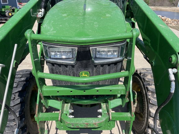 Photo of 2024 John Deere 4066R