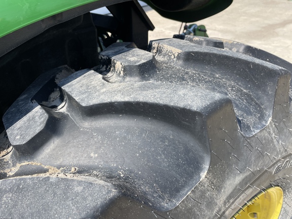 Photo of 2024 John Deere 4066R