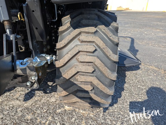Photo of 2025 John Deere 1025R