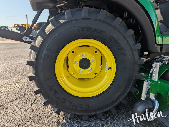 Photo of 2025 John Deere 1025R