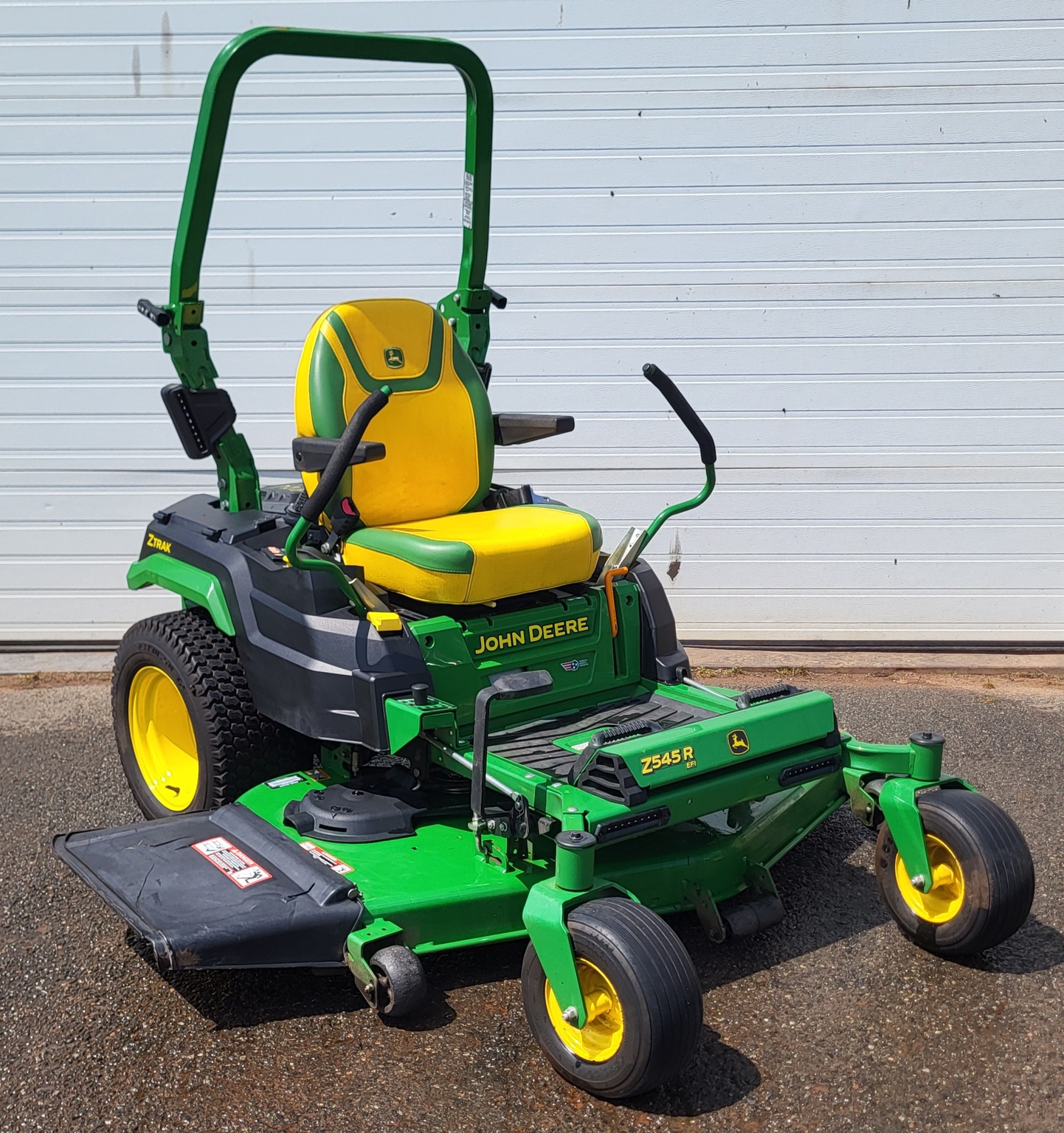 2024 John Deere Z545R Image 2
