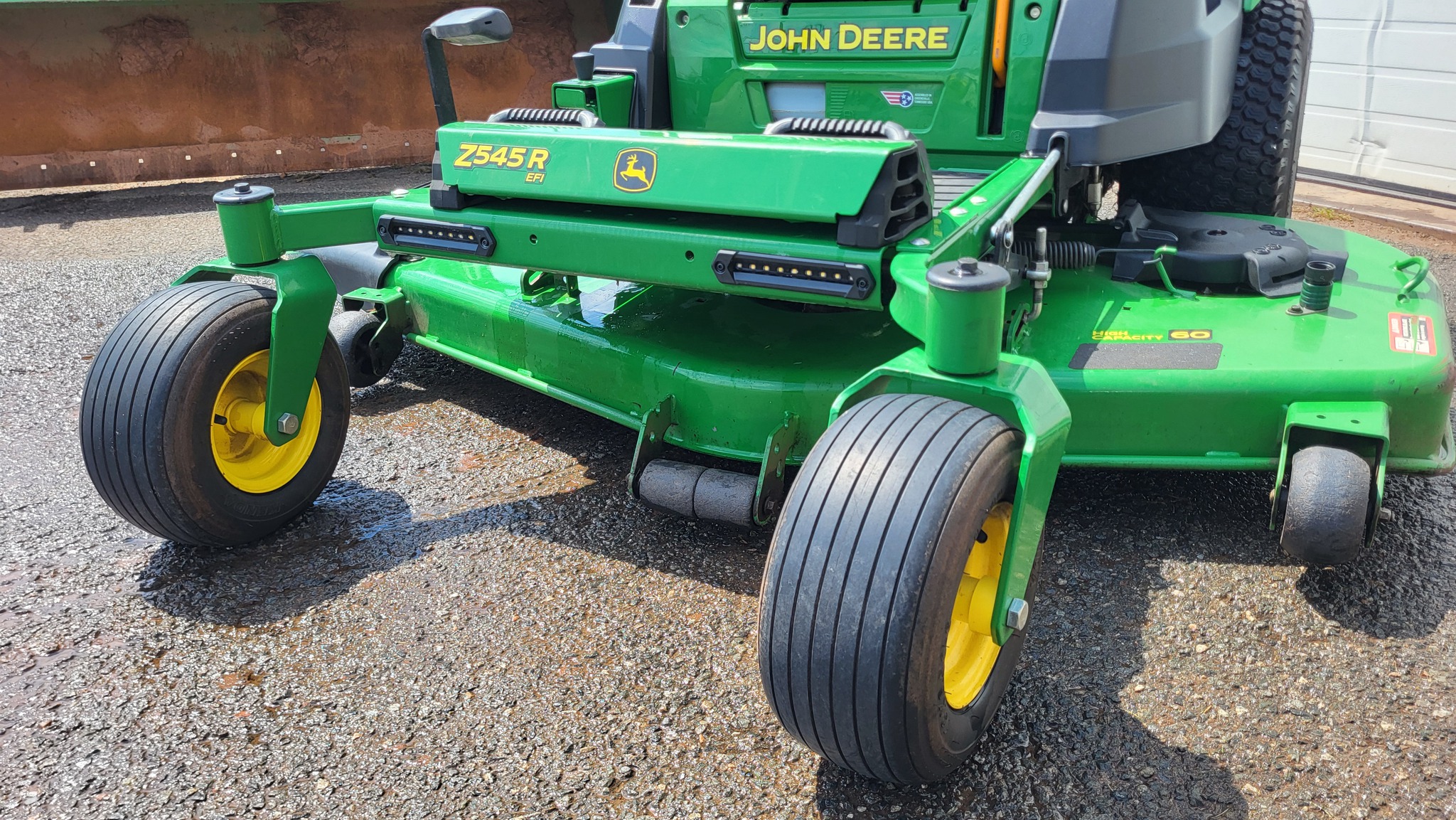 2024 John Deere Z545R Image 3