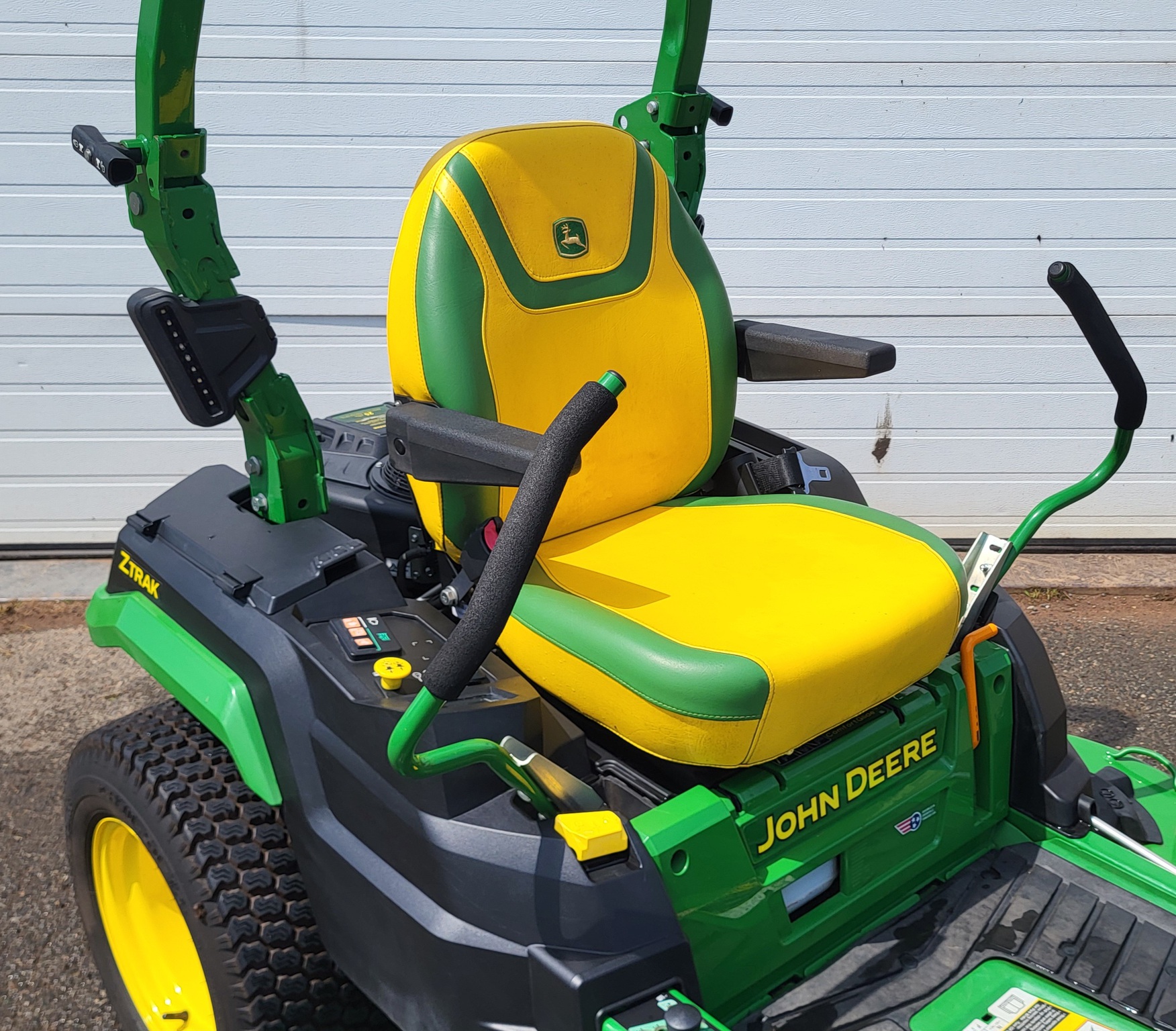 2024 John Deere Z545R Image 7