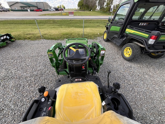 2025 John Deere 1025R - Photo23