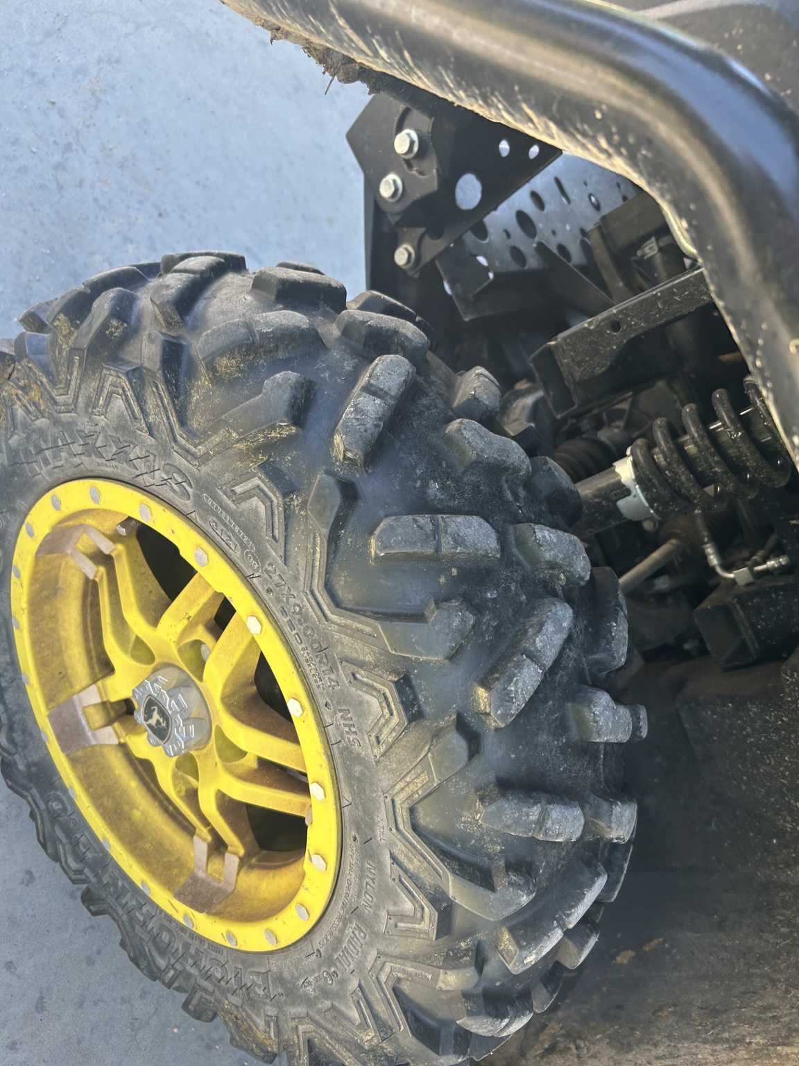  2023 John Deere XUV 835M at Heritage Tractor in Anderson, MO
